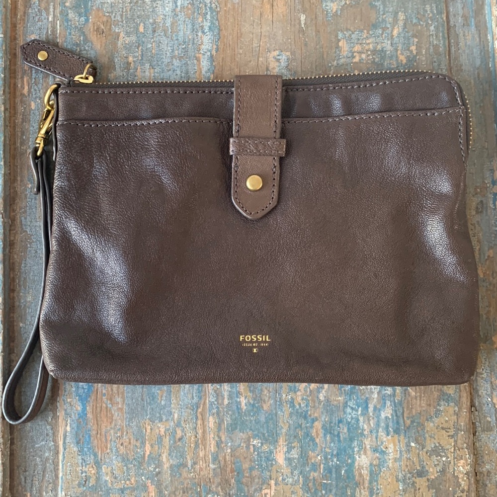 Brown Leather Zip Around Fossil Wristlet